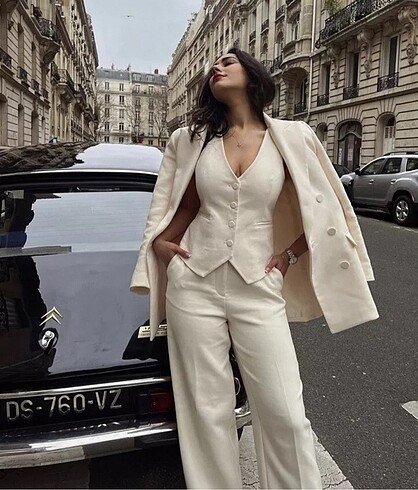 l Beden beyaz Renk ZARA BLAZER CEKET