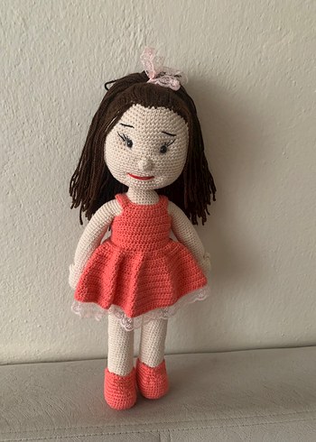 Pembe el örgüsü bebek