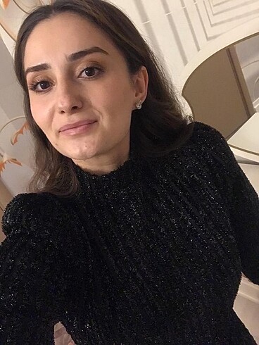 s Beden Siyah parlak gece elbisesi