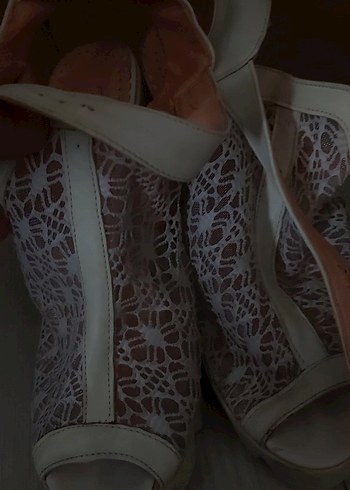 Uzun Kollu Straplez Beyaz A-Line Gelinlik - Görsel 13