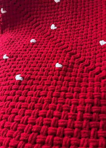 Nakışlı Kırmızı Örgü Çocuk Battaniyesi - Görsel 10