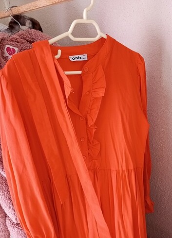 m Beden turuncu Renk Zara#armine#koton#lcwaikiki#prenses elbise