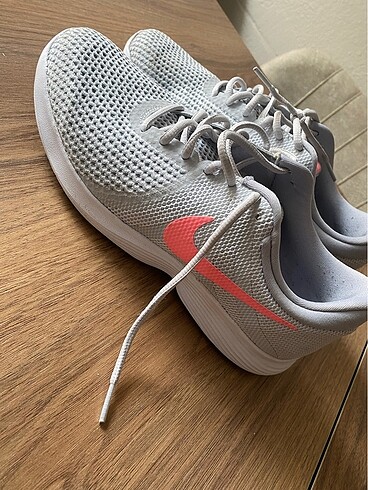 Nike spor ayakkabı