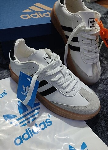 37 Beden beyaz Renk #adidas #sambae #beyaz&siyah