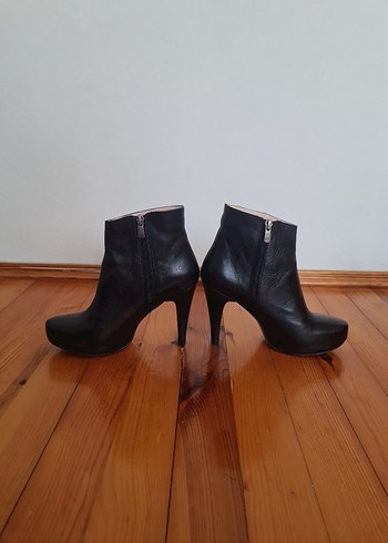 37 Beden siyah Renk Siyah Deri Stiletto Topuklu Kadın Bot