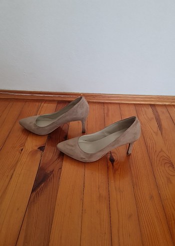 37 Beden Nine West Bej Süet Topuklu Kadın Ayakkabı