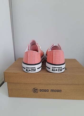 35 Beden turuncu Renk Converse Spor Ayakkabı