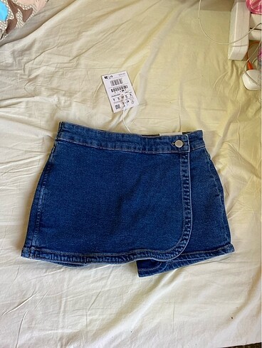 Pull and Bear Şort etek