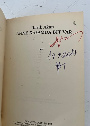Beden Renk Anne Kafamda Bit Var - Tarık Akan