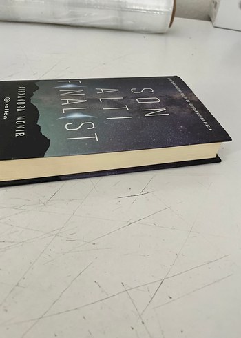  Beden Renk Son Altı Finalist - Alexandra Monir
