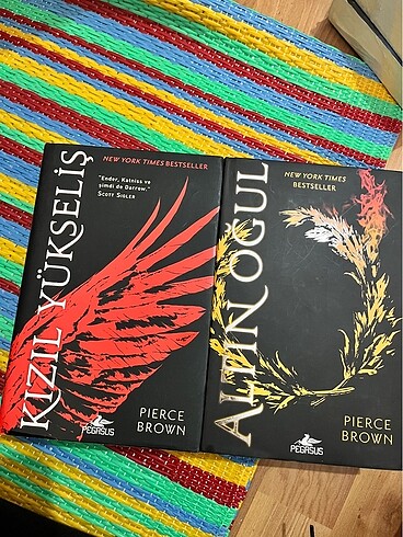 Beden Renk Kızıl yükseliş altın oğul pierce brown