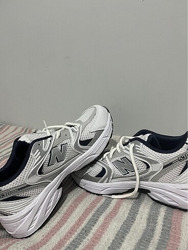 New Balance Ayakkabı
