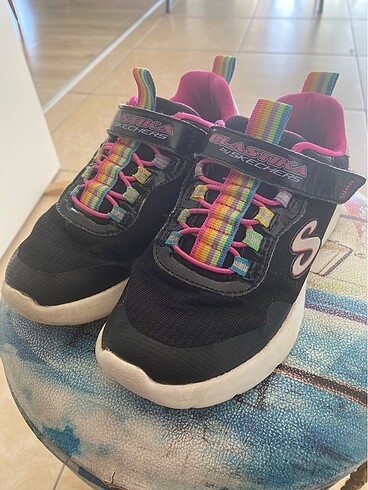 31 Beden 31 numara yıkanabilir SKECHERS