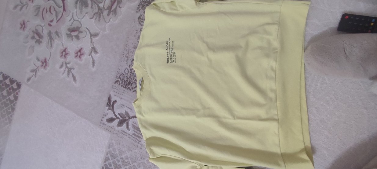 Sarı Baskılı Kadın Sweatshirt - Görsel 2