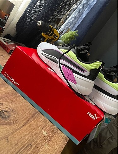 38 Beden çeşitli Renk Puma spor ayakkabı