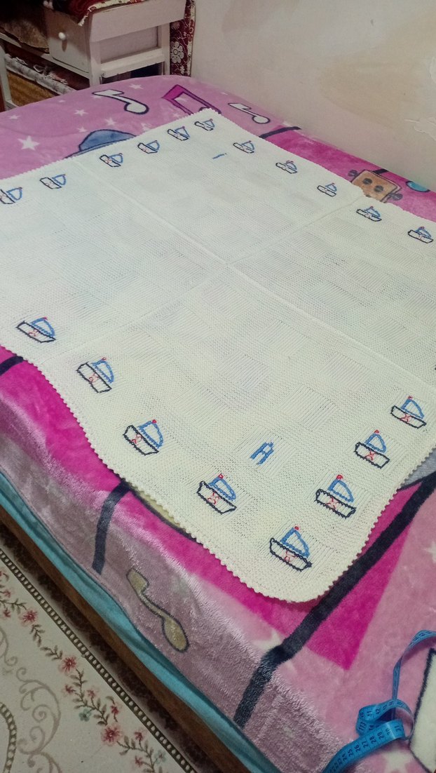Nakışlı Çok Renkli Çocuk Örtüsü - Görsel 2