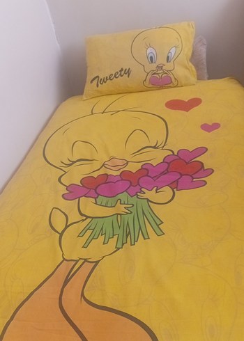 Taç Sarı Pastel Tweety Baskılı Nevresim Seti