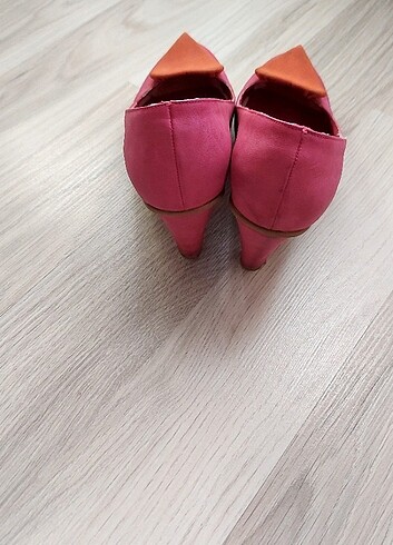 37 Beden Pembe kalpli stiletto topuklu ayakkabı 