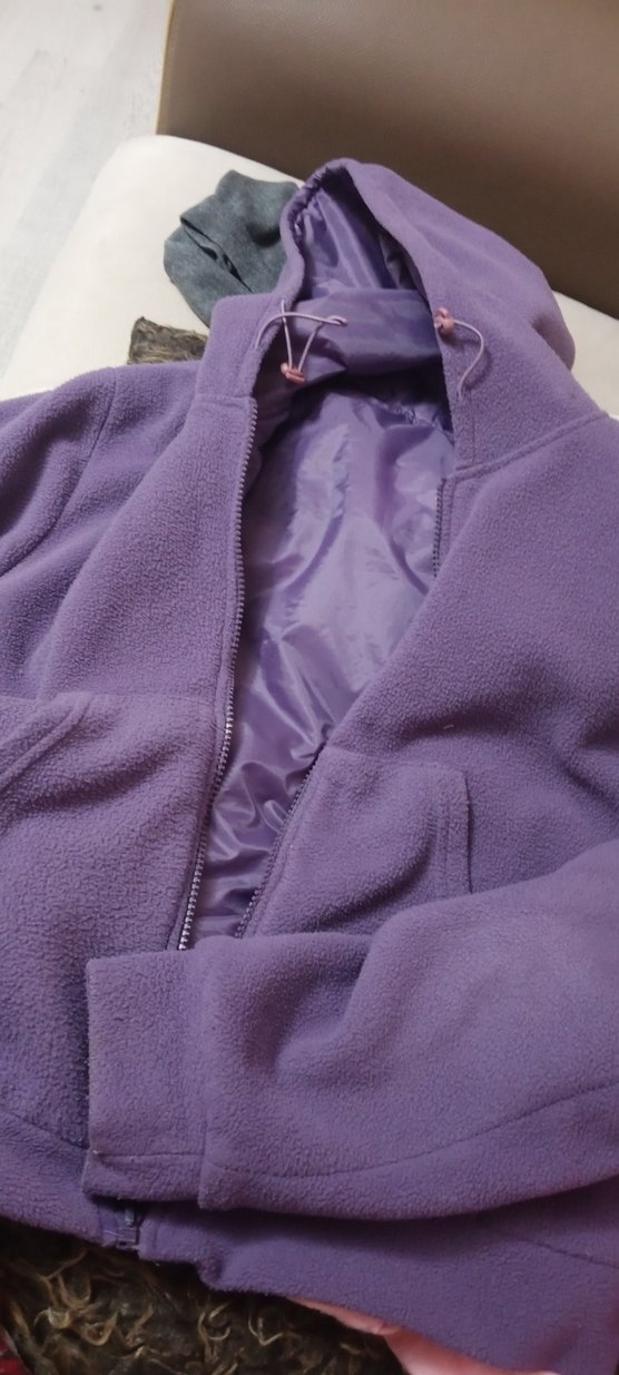 bayan kapüşo peluş mevsimlik iç dış ayrı ayrı giyilebilir m ve L - Görsel 2