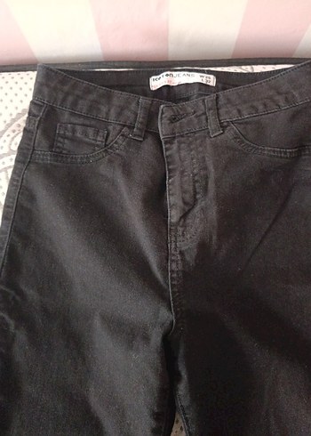 Düğmeli Siyah Skinny Fit Kadın Kot Pantolon Ş beden W 26 L 32 - Görsel 4