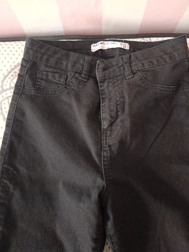 Düğmeli Siyah Skinny Fit Kadın Kot Pantolon Ş beden W 26 L 32 - Görsel 4