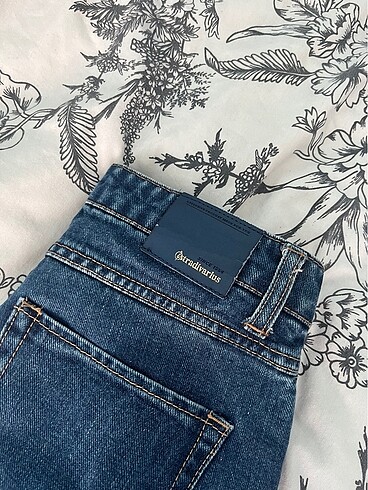 s Beden lacivert Renk Stradivarius jean
