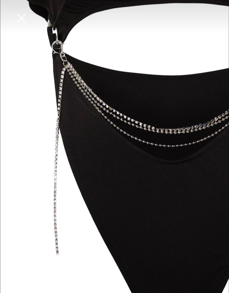 Siyah Askılı Kemerli Crop Top - Görsel 4