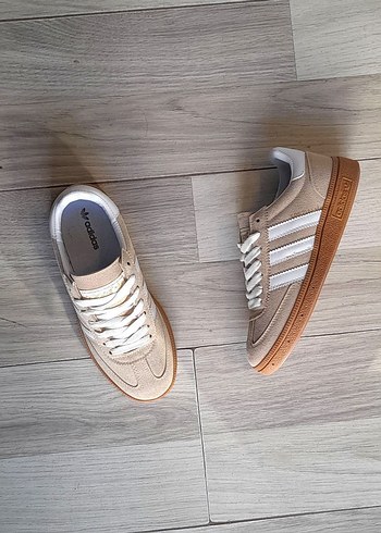 38 Beden Adidas Spezial Ortopedik Spor Ayakkabı Bej Süet