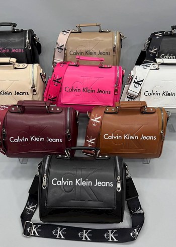 Calvin Klein Calvin Klein Siyah Deri Kadın Çapraz Çanta