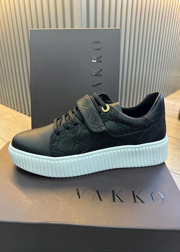 38 Beden Orijinal Bantlı Sneakers # 38 Hakiki deri