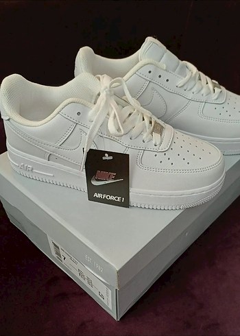 Nike Air Force 1 Beyaz Spor Ayakkabi İthal Urun
