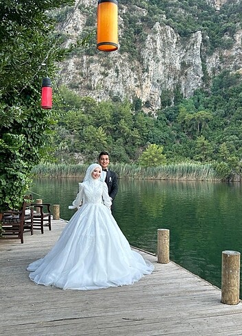 s Beden beyaz Renk Balon kollu kolları kurdeleli gelinlik