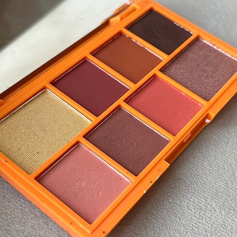 Revolution CHOC ORANGE PALET