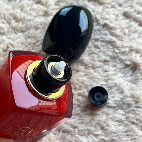 Beden Renk Armani Si Passion 30 Ml Boş Şişe