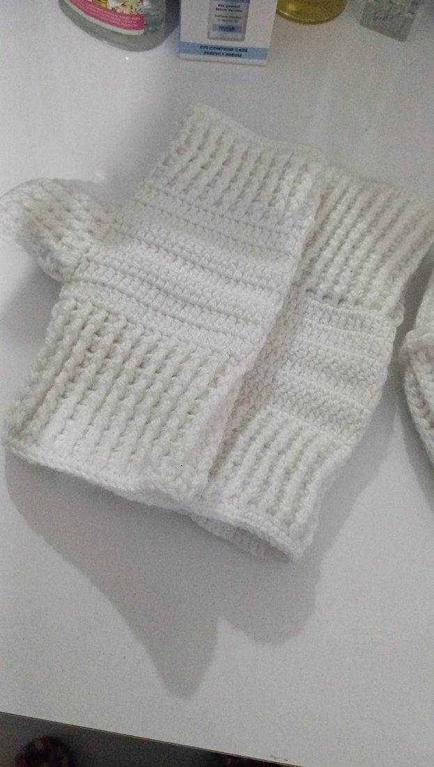 Beyaz Örgü Kadın Bere ve eldiven set - Görsel 3