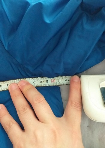 Erkek Çocuk Parlak Mavi Kapüşonlu Mont - Görsel 5