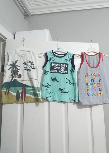 Beyaz ve renkli çocuk atletleri seti - Görsel 7