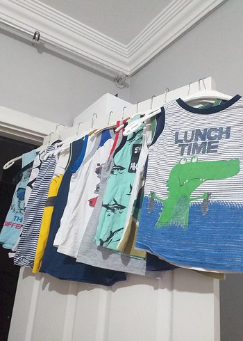 Beyaz ve renkli çocuk atletleri seti - Görsel 3