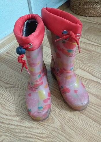 31 Beden Kız Çocuk Pembe Bağcıklı Lastik Çizme