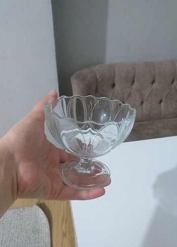  Beden beyaz Renk Şeffaf Ayaklı Cam Bardak Seti