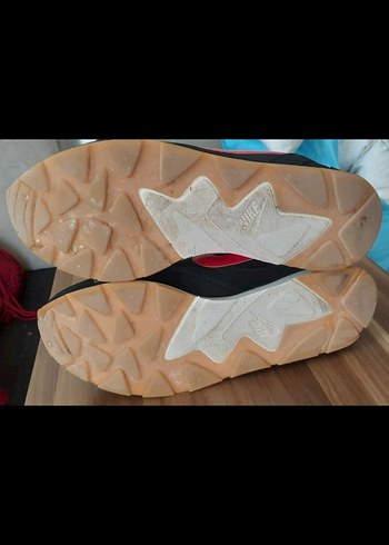 orjinal nike Siyah Kırmızı Bağcıklı Spor Ayakkabı - Görsel 2