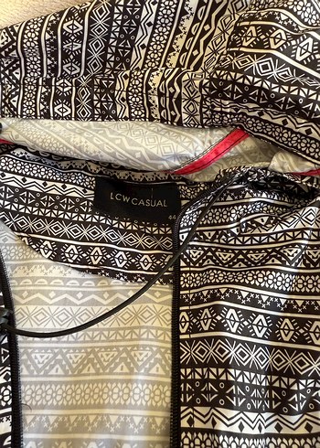 Kadın yağmurluk - Görsel 2