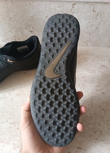 Nike Nike phantom venom halısaha krampon