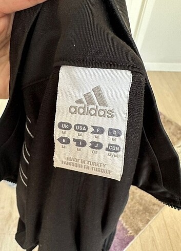 m Beden siyah Renk Orjinal Adidas Hırka