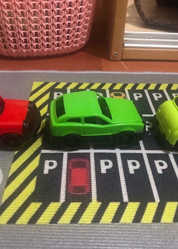 Renkli Oyuncak Arabalar Seti - Görsel 2