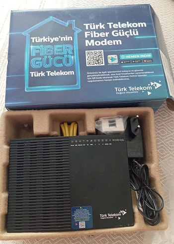 Türk Telekom Fiber Güçlü Modem Siyah