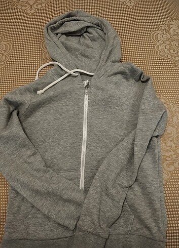 H&M Sweatshirt