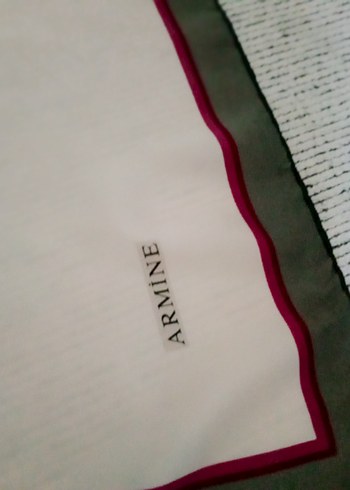 Çiçek Desenli Çok Renkli İpek Fular - Görsel 2