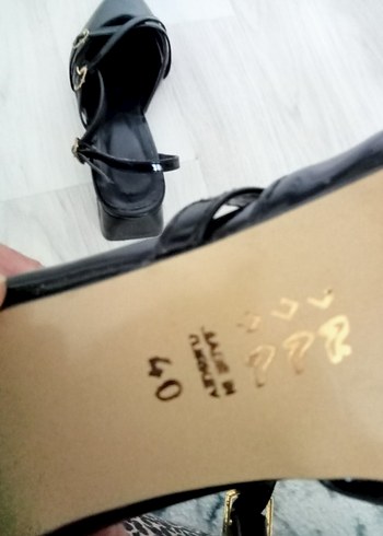 Siyah Rugan Tokalı Stiletto Kadın Ayakkabı - Görsel 4