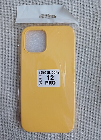 İPHONE 12PRO SİLİKON KILIF 